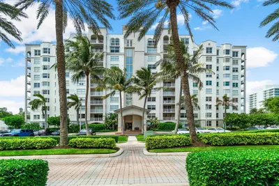 3606 S Ocean Boulevard 402, Highland Beach – Condominium for rent