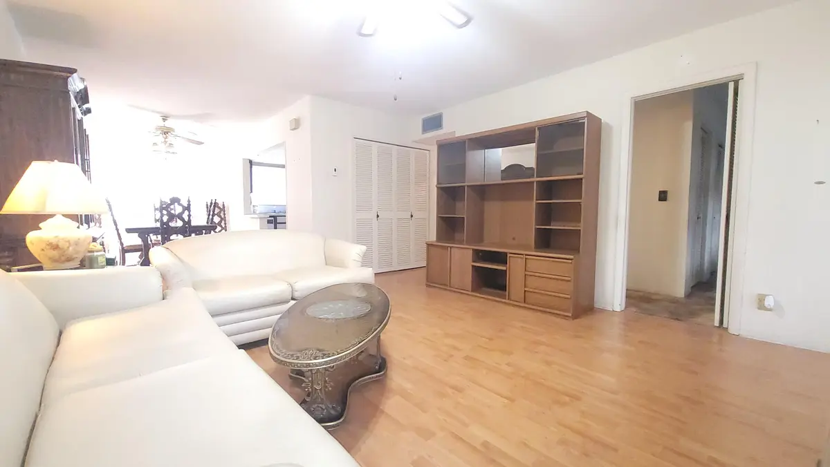 48 Stratford D, West Palm Beach, FL – photo 1