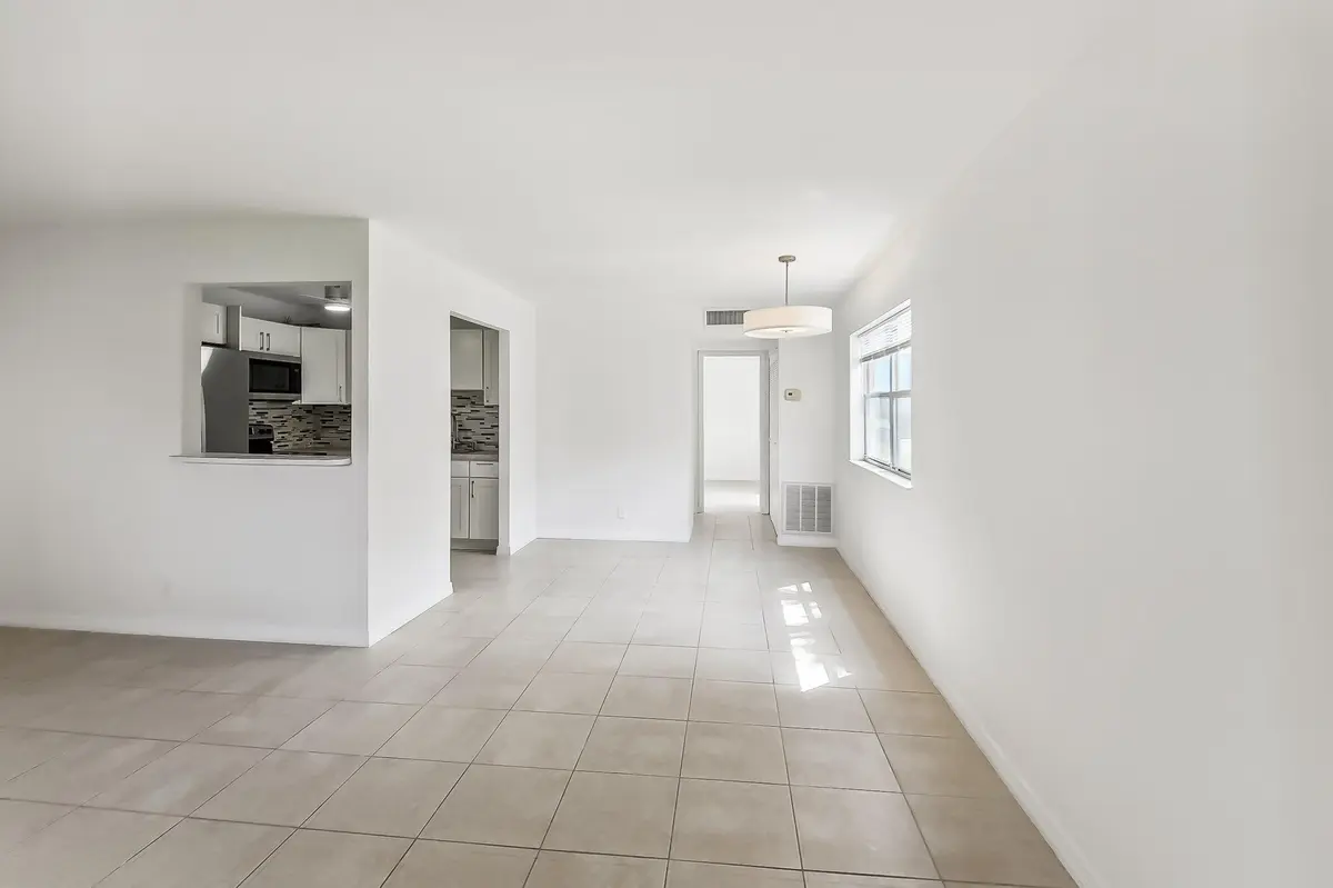 8-web-or-mls-DSC_1510 at 447 Saxony J Way 447-J, Delray Beach