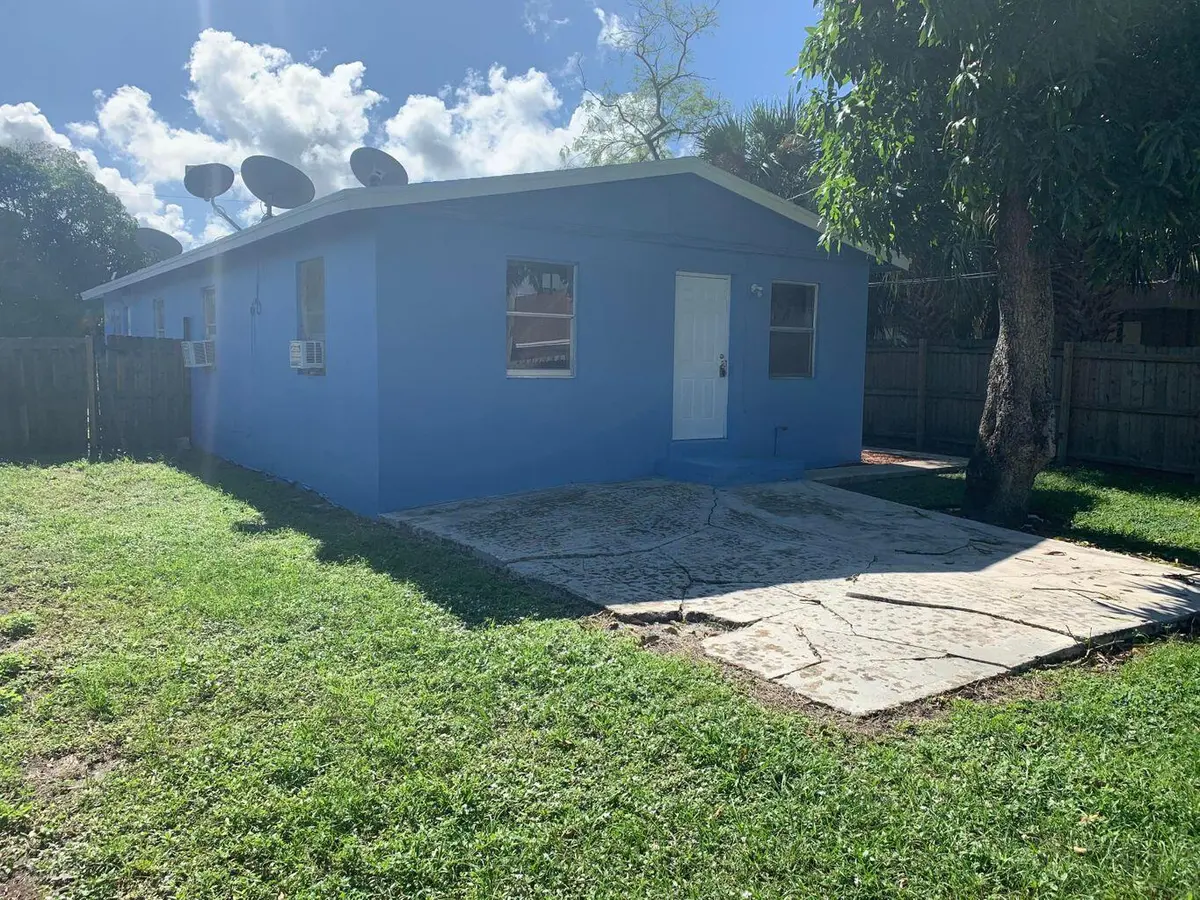 13Ext3 at 1017 13th Street, West Palm Beach