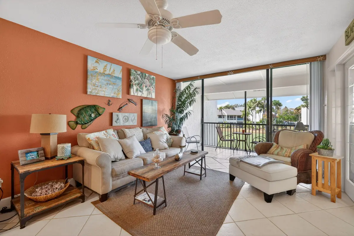 5-web-or-mls-3A5A2716 at 2400 S Ocean Drive 5521, Fort Pierce