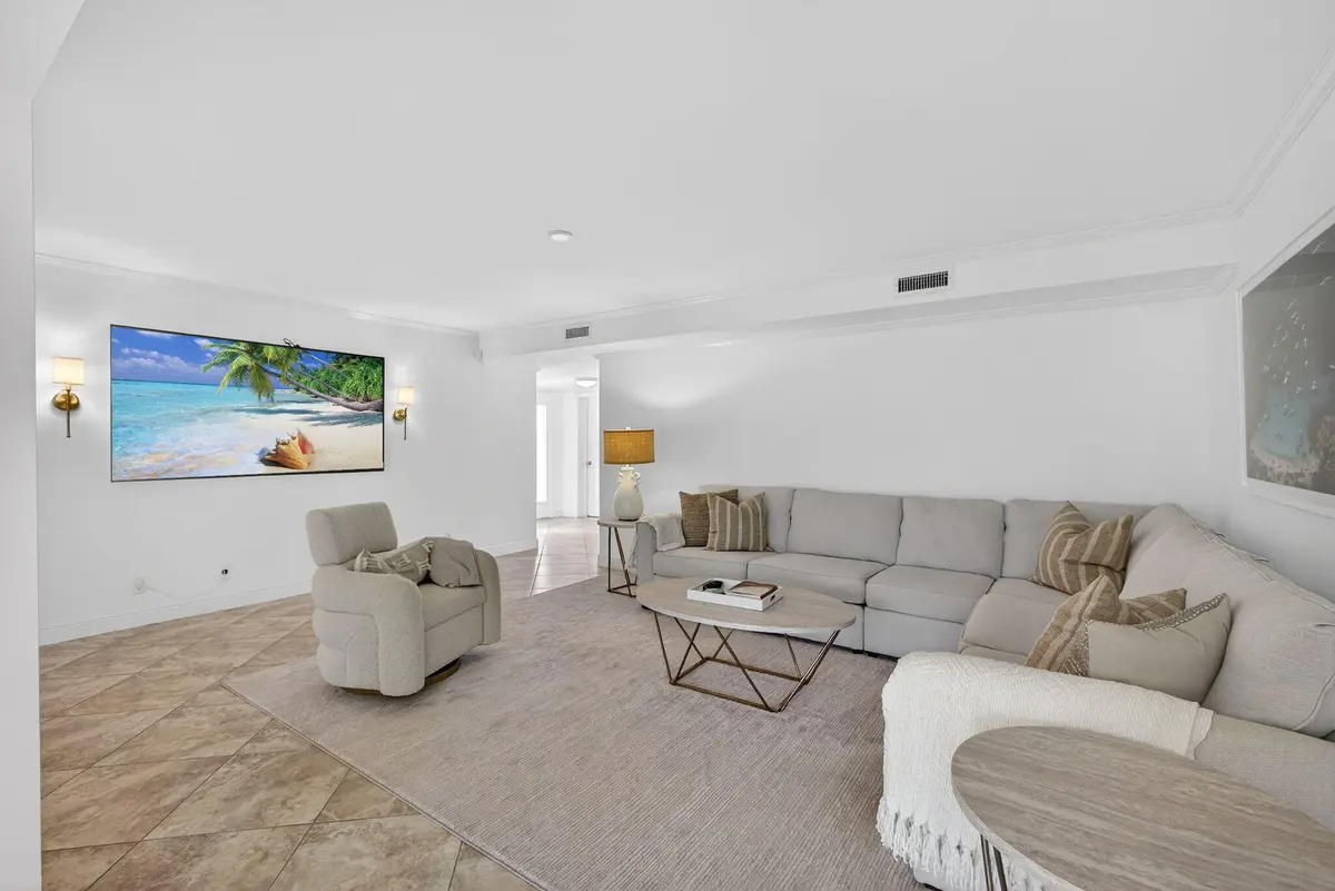 8-web-or-mls-5D1A2437 at 16648 Traders Crossing 108, Jupiter