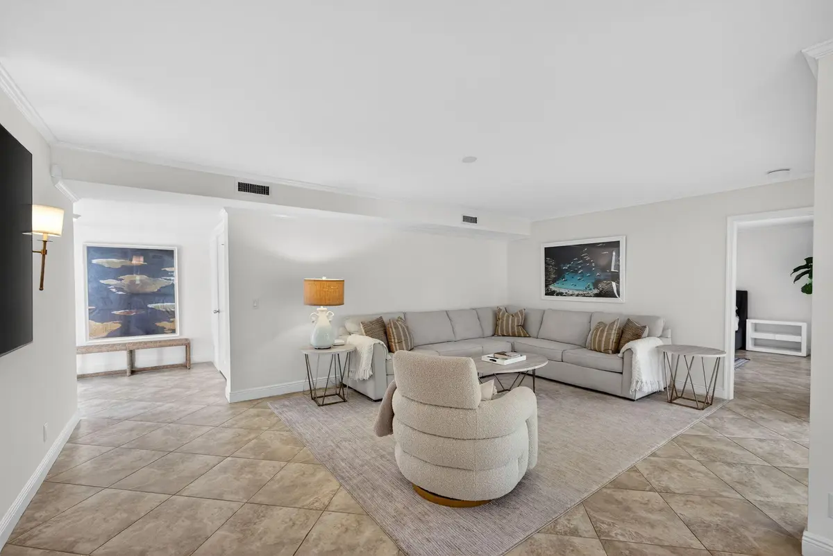 7-web-or-mls-5D1A2432 at 16648 Traders Crossing 108, Jupiter