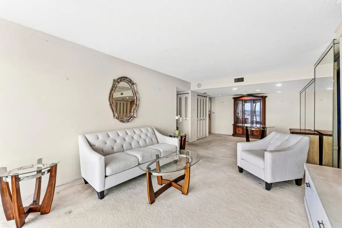 011-1701SouthFlaglerDrive-1806-WestPalmB at 1701 S Flagler Drive 1806, West Palm Beach