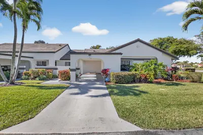 5750 Parkwalk Circle, Boynton Beach – Villa for sale