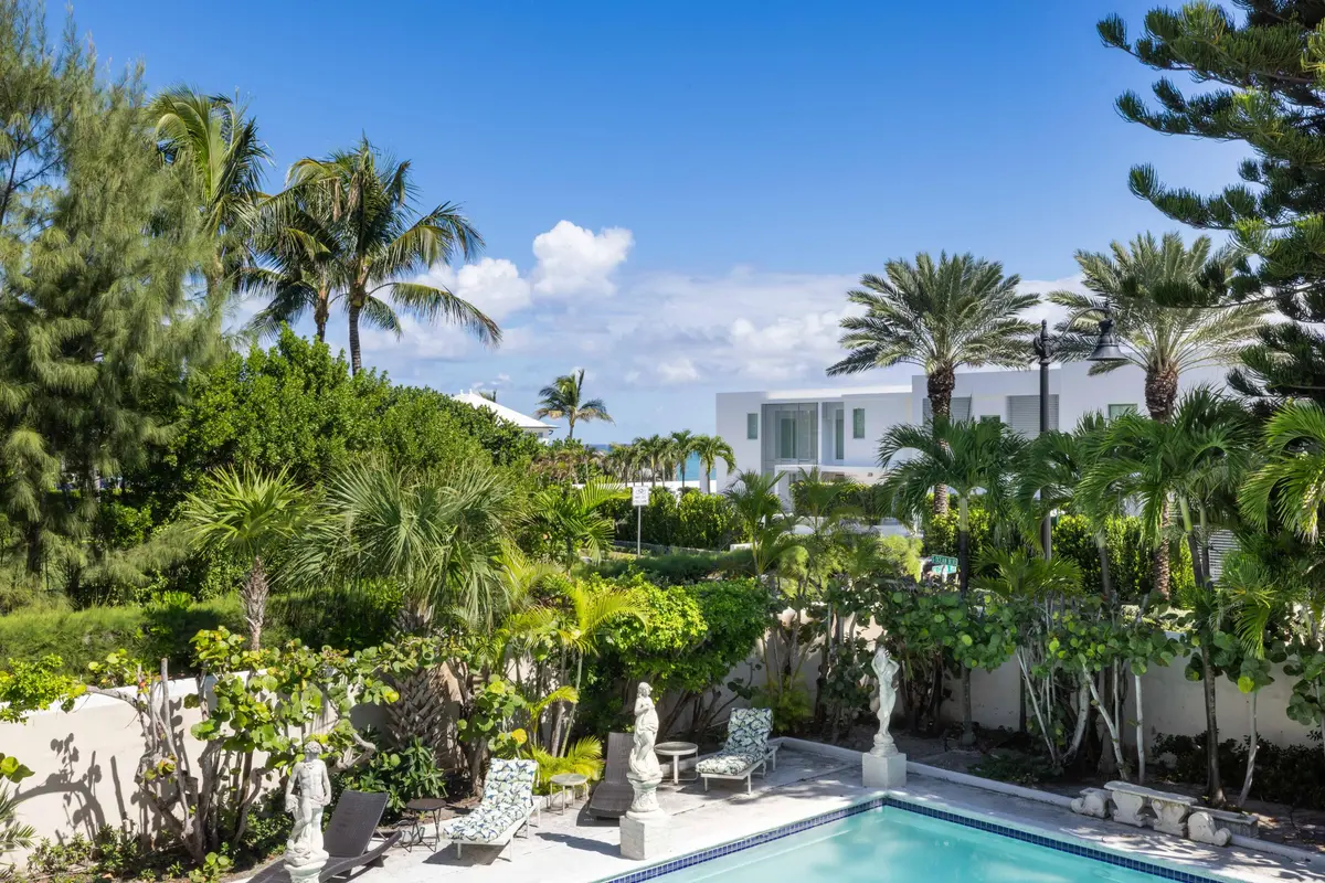 ET6A8663 at 1048 S Ocean Boulevard, Palm Beach
