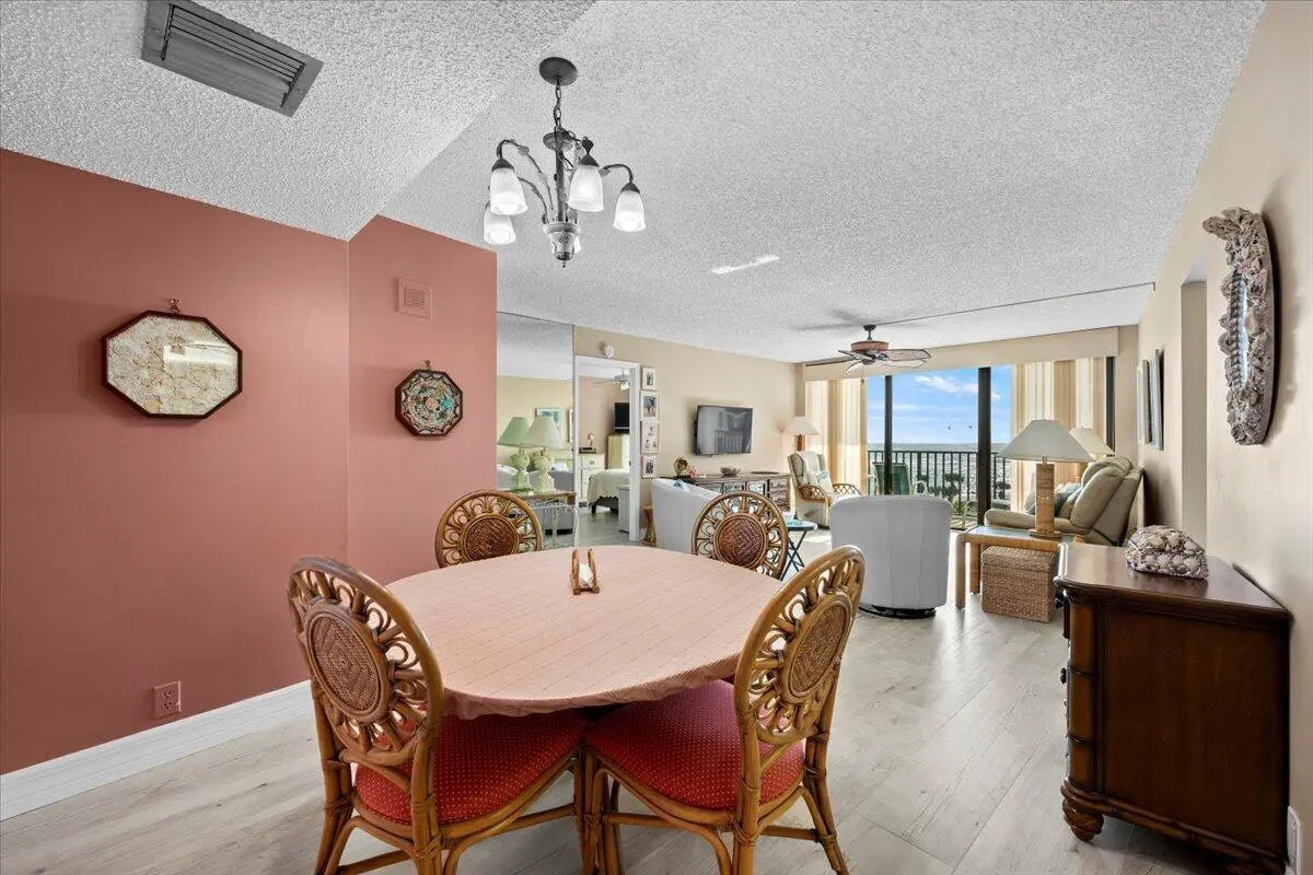 DR at 400 Ocean Trail Way 504, Jupiter