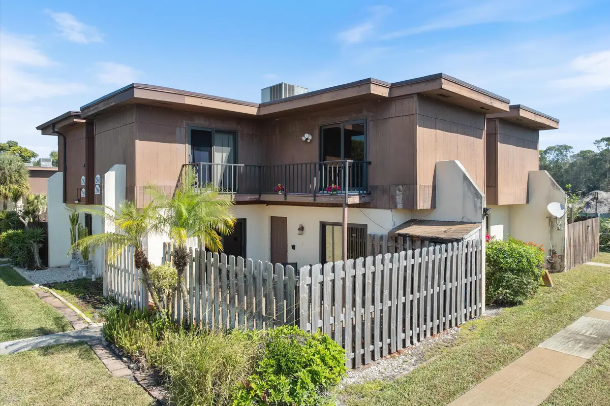 02-2966 Kirk Road Lake Worth Beach, FL-9 at 2966 Kirk Road, Lake Worth