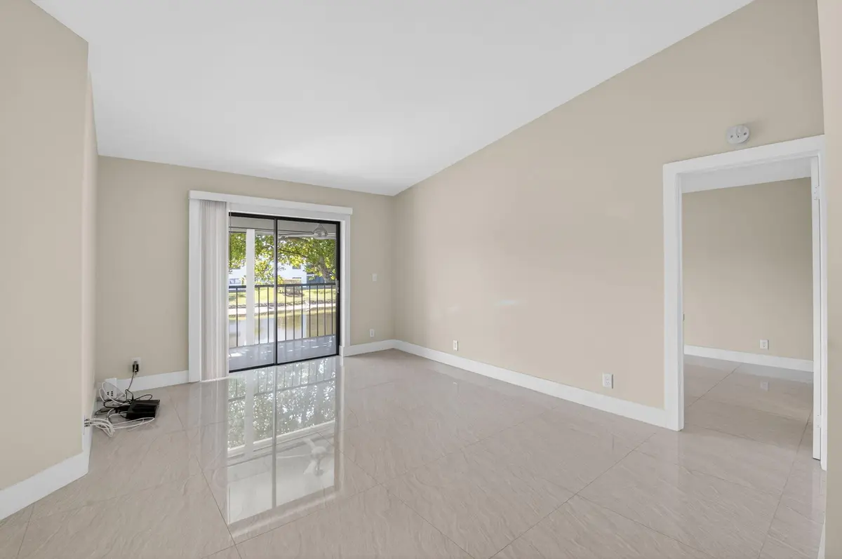 10-web-or-mls-DSC_0506 at 15453 Lakes Of Delray Boulevard 204, Delray Beach