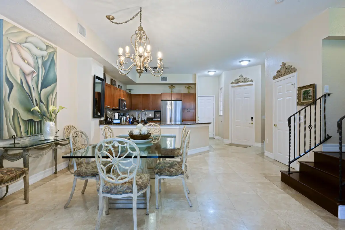 40 SE Sedona at 40 SE Sedona Circle 103, Stuart
