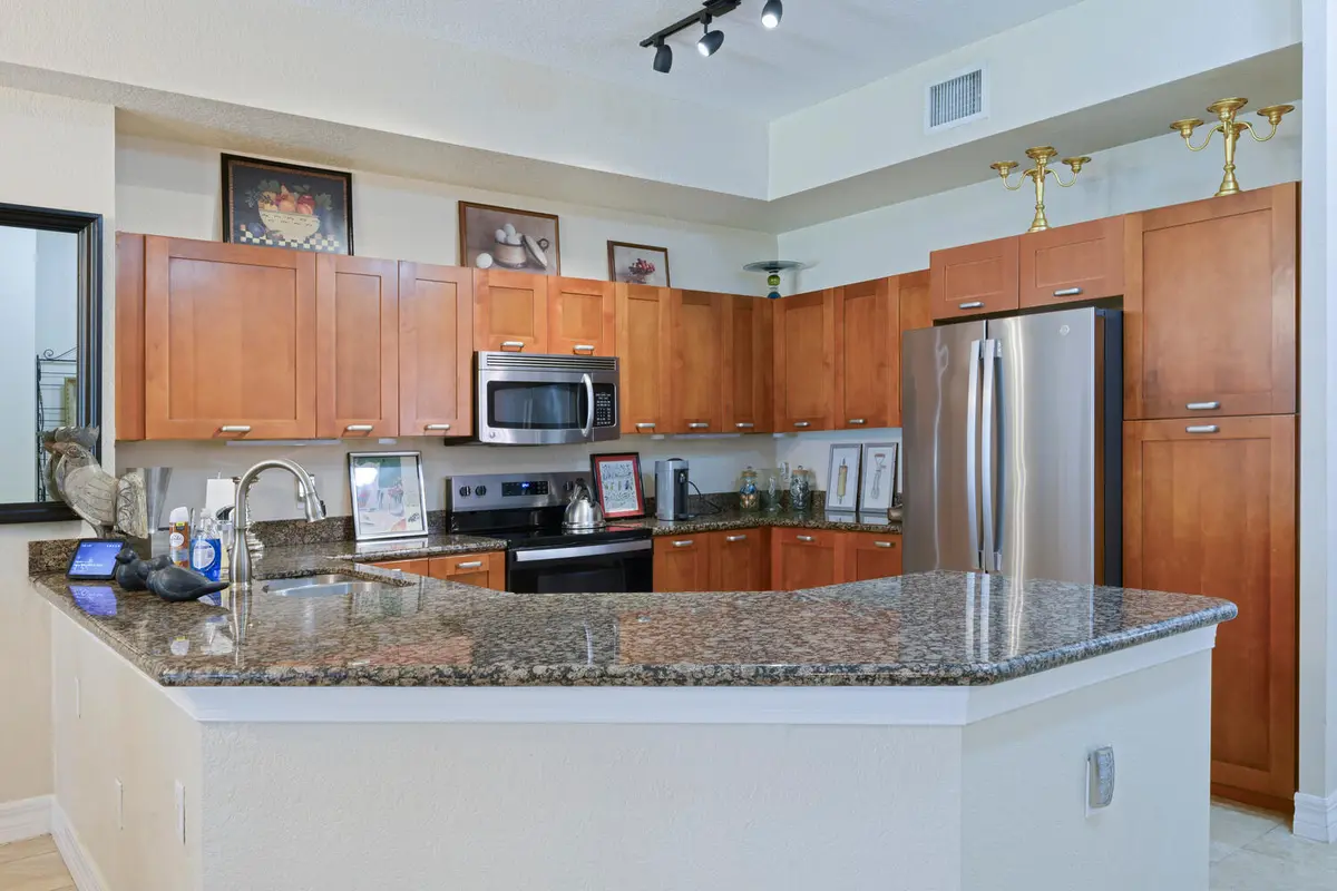 40 SE Sedona at 40 SE Sedona Circle 103, Stuart
