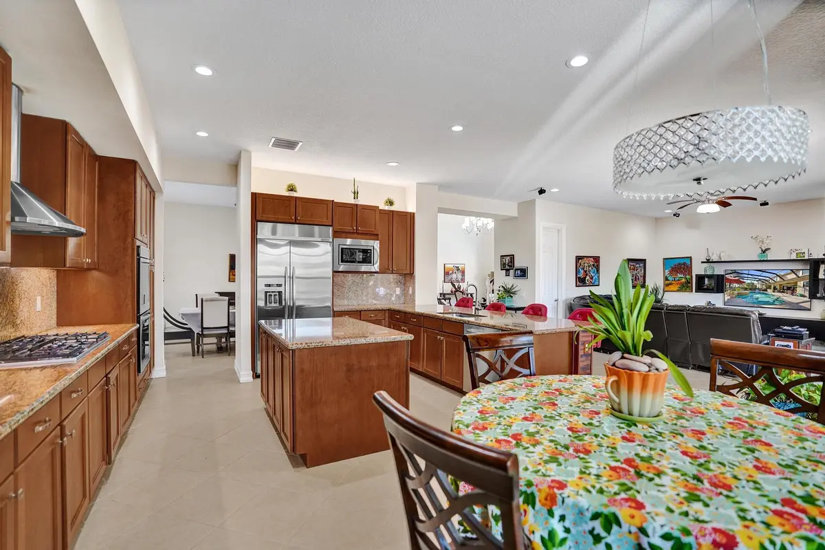 Custom Eat In Kitchen at 16610 Gateway Bridge Drive, Delray Beach