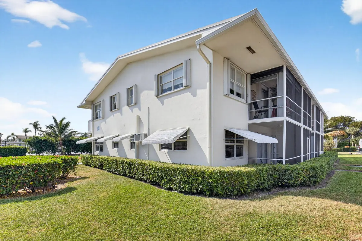 4-web-or-mls-DSC_0756 at 480  Horizon 205, Boynton Beach