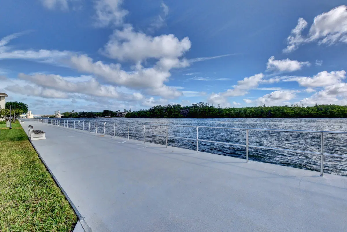 50-web-or-mls-Sterling Village (2) at 480  Horizon 205, Boynton Beach