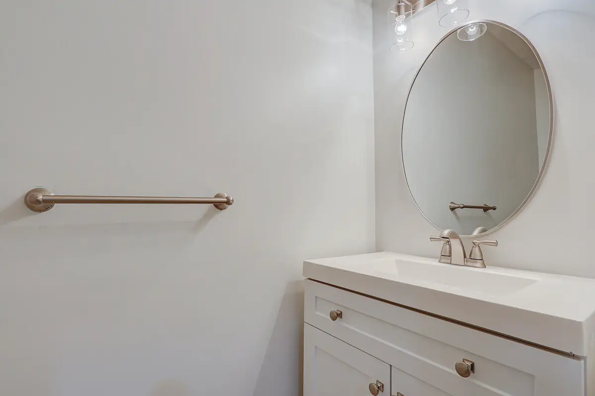 Bathroom at 6148 SE Georgetown Place 805, Hobe Sound