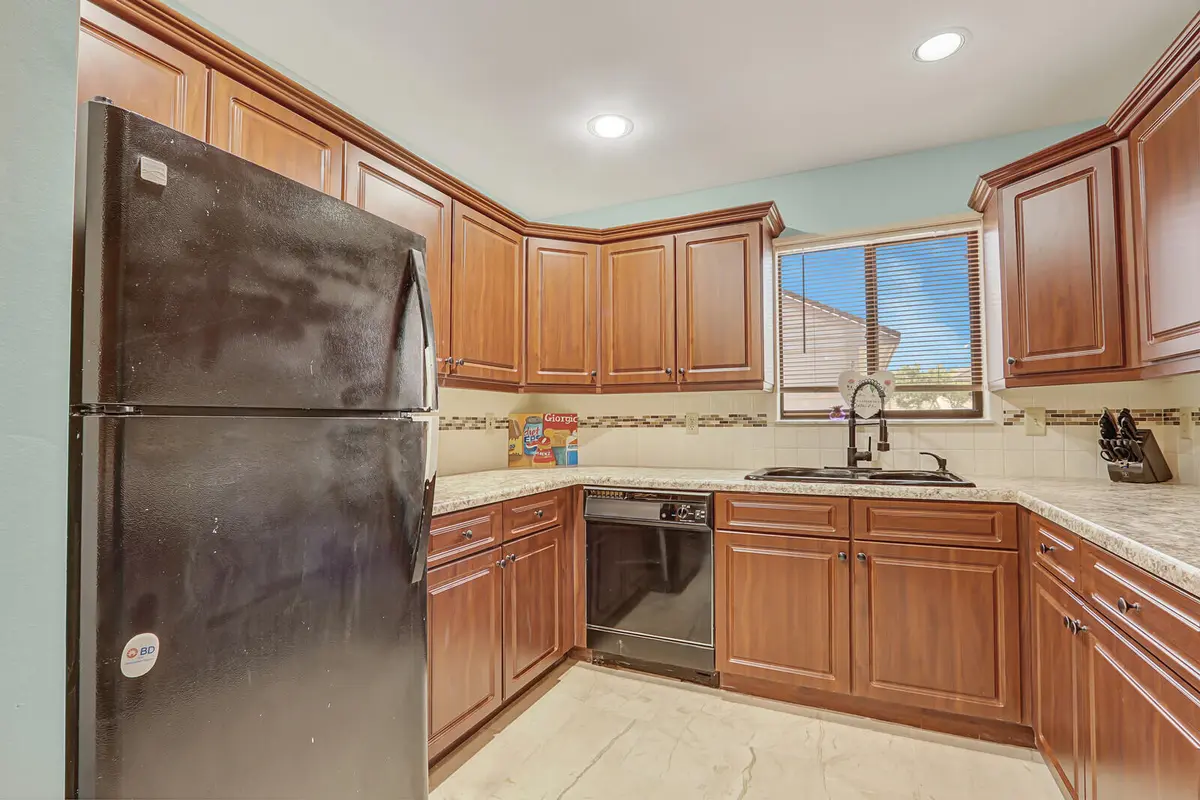 Kitchen at 6148 SE Georgetown Place 805, Hobe Sound