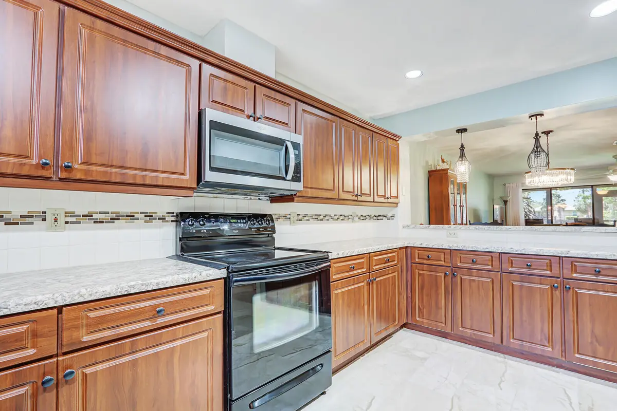 Kitchen at 6148 SE Georgetown Place 805, Hobe Sound
