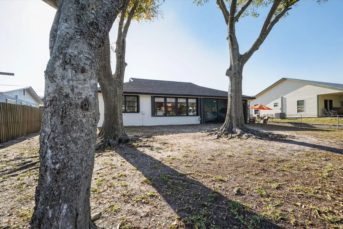 Front at 4543 SE Dryfus Avenue, Stuart