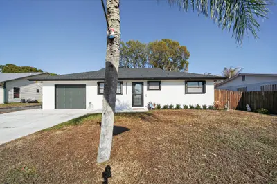 4543 SE Dryfus Avenue, Stuart – sold