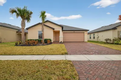 748 Carlyle Way, Fort Pierce – sold