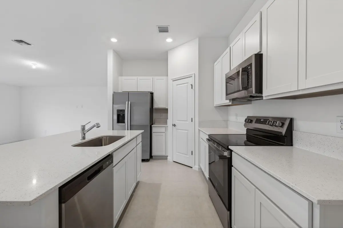 kitchen2 at 748 Carlyle Way, Fort Pierce