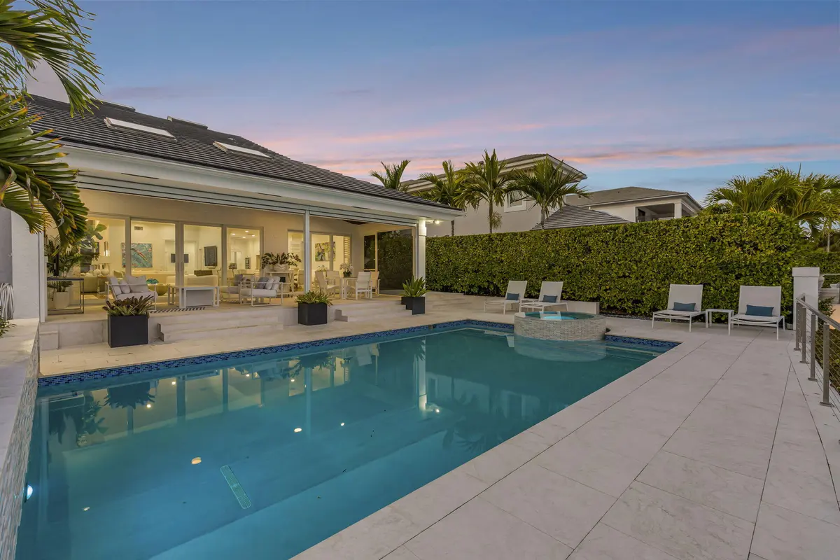 128-web-or-mls-_MLP1217 at 167 Regatta Drive, Jupiter