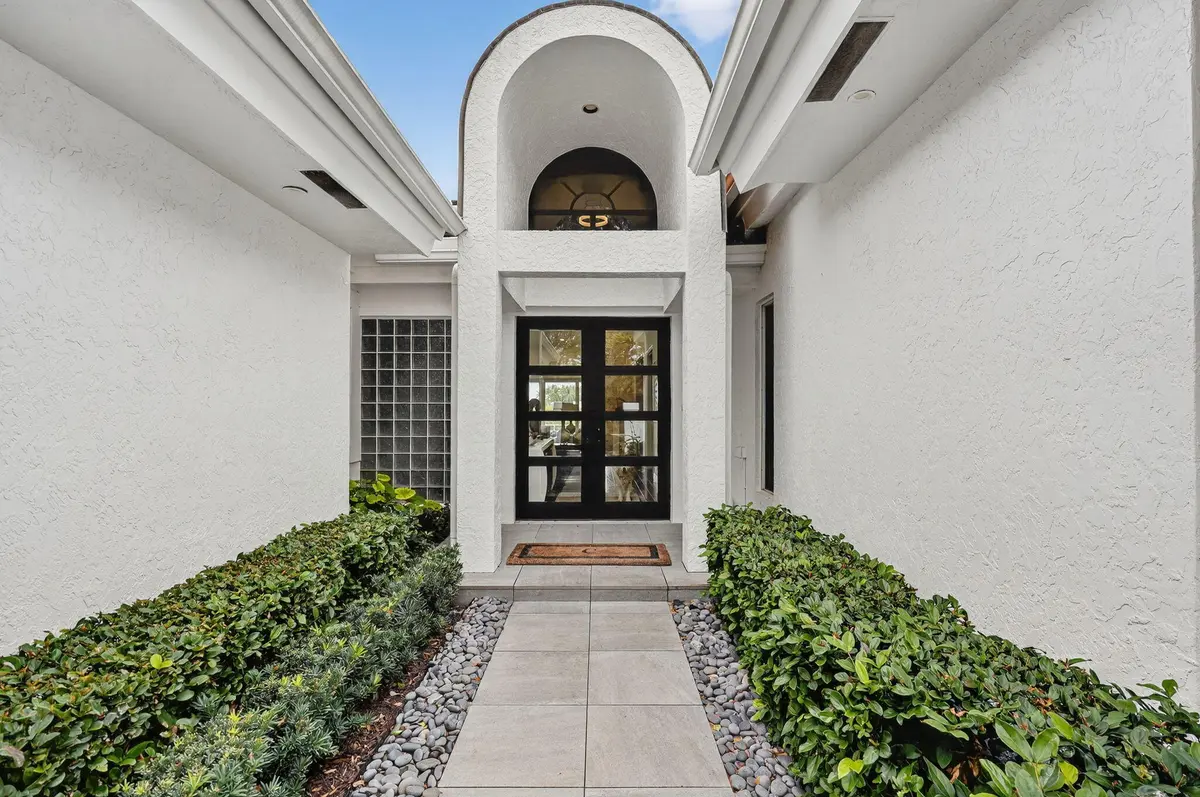 6-web-or-mls-_MLP0845 at 167 Regatta Drive, Jupiter