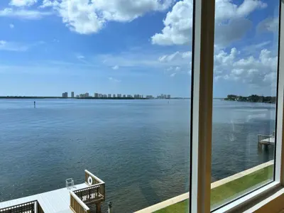 52 Yacht Club Drive 308, North Palm Beach – Condominium for rent