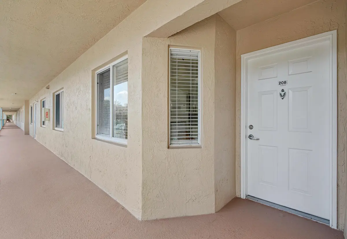 Exterior Entry at 12565 Imperial Isle Drive 208, Boynton Beach
