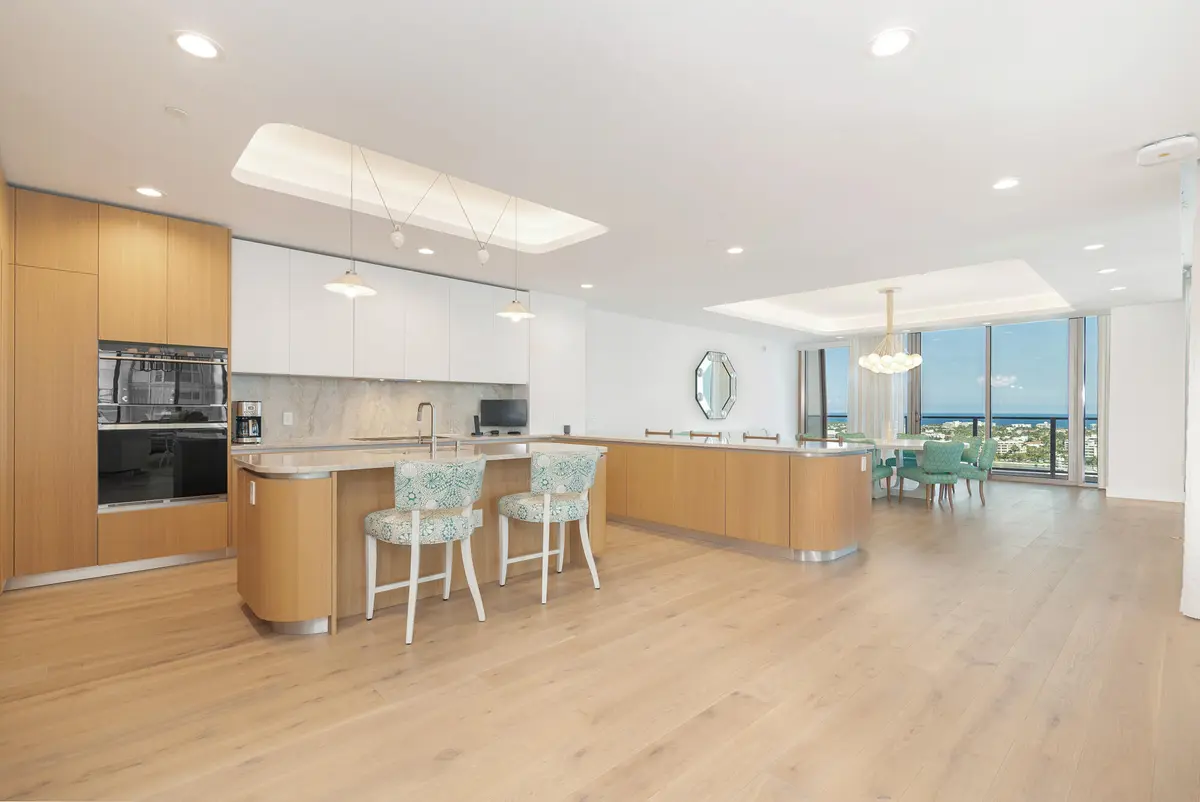 low-11 at 1333 S Flagler Drive 1502, West Palm Beach