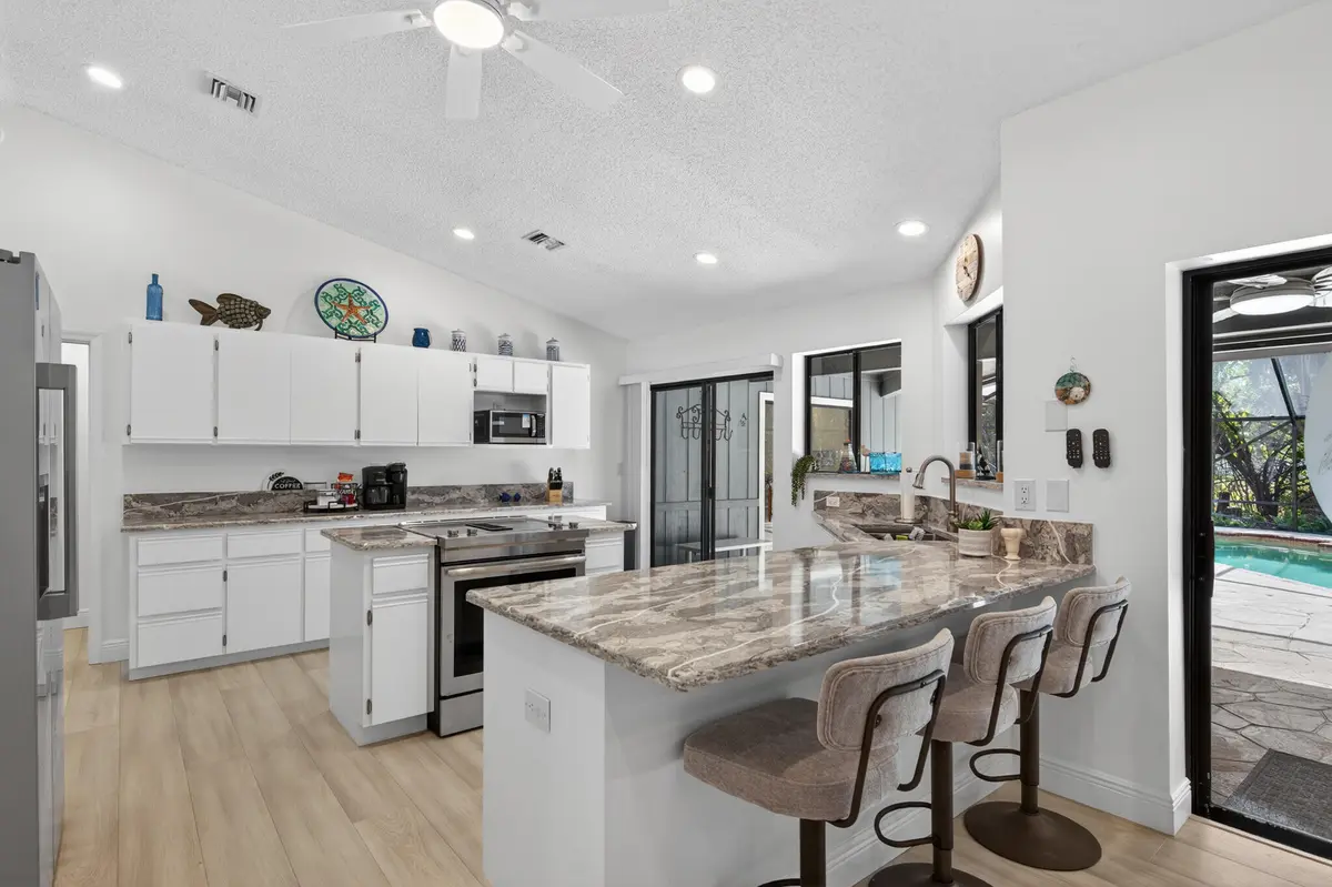 1d at 8166 N 155th Place, Palm Beach Gardens