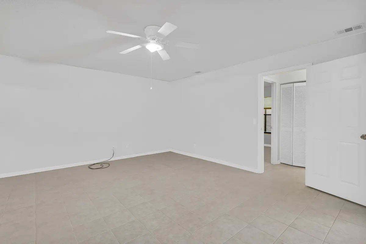1136 Breezy Way 3b, Sebastian, FL – photo 7