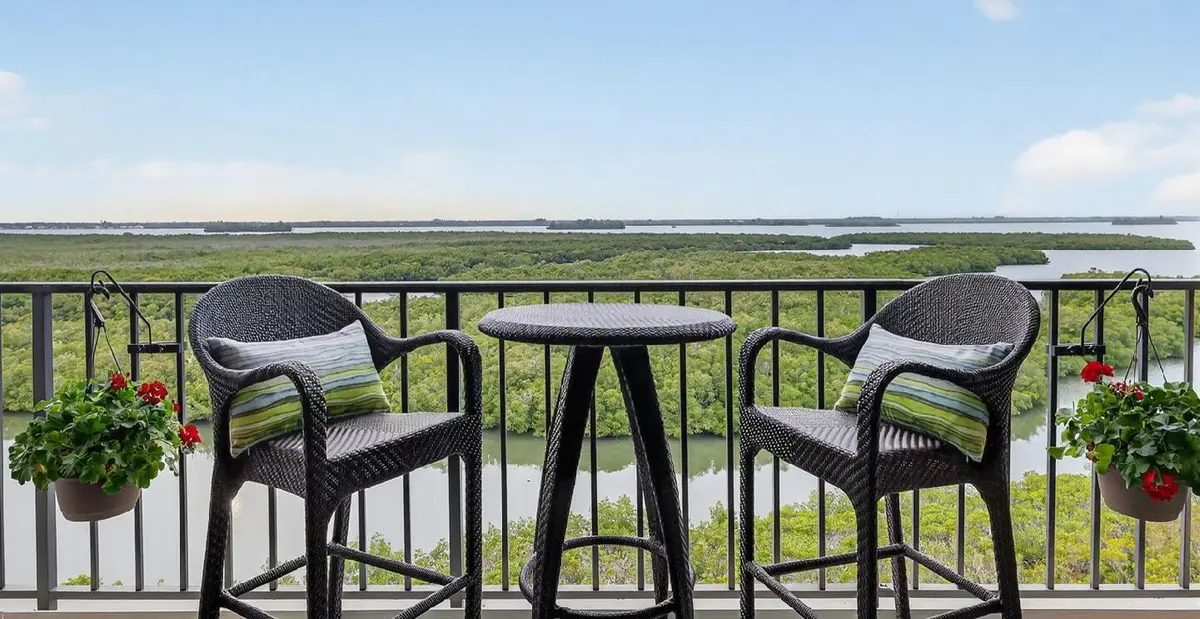 BRYN MAWR OCEAN TOWERS at 5059 N Highway A1a 902, Hutchinson Island