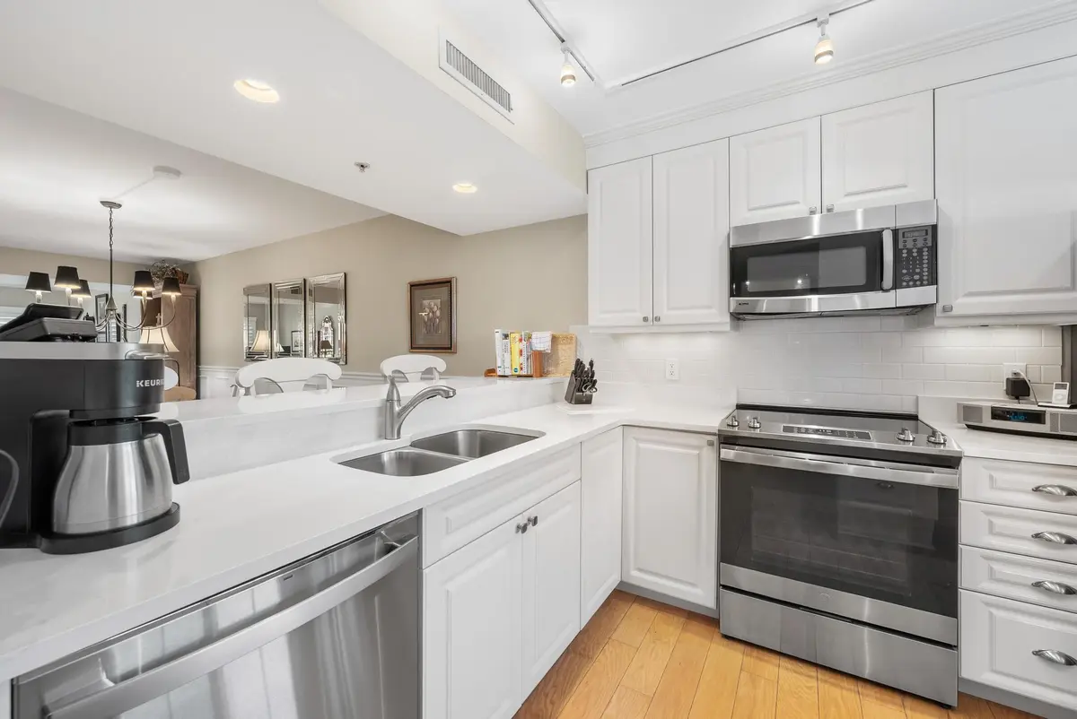 1301 Seafarer Cir 405-2 at 1301 Seafarer Circle 405, Jupiter