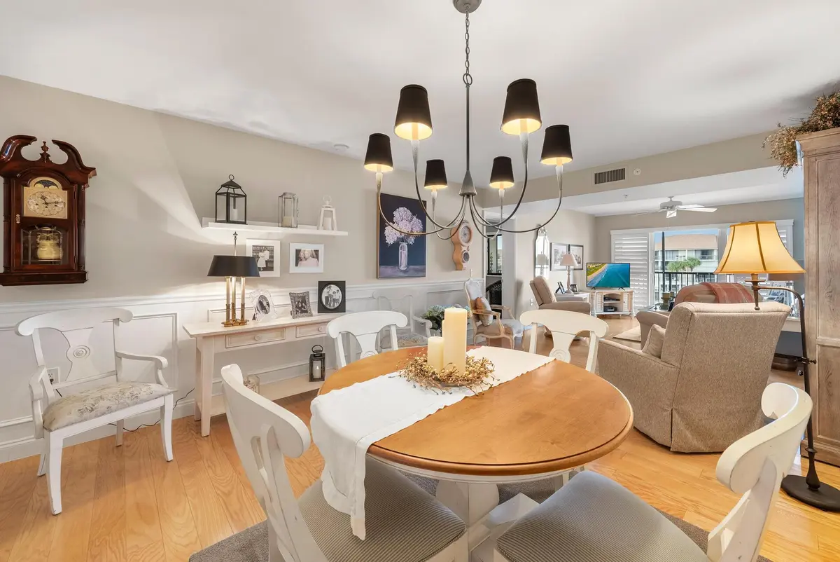 1301 Seafarer Cir 405-6 at 1301 Seafarer Circle 405, Jupiter