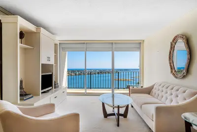1701 S Flagler Drive 1806, West Palm Beach – sold