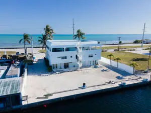 15,100 SF Lot with Atlantic Views at 74560 Overseas Highway, Islamorada