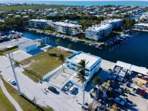 Solid Seawall at 74560 Overseas Highway, Islamorada
