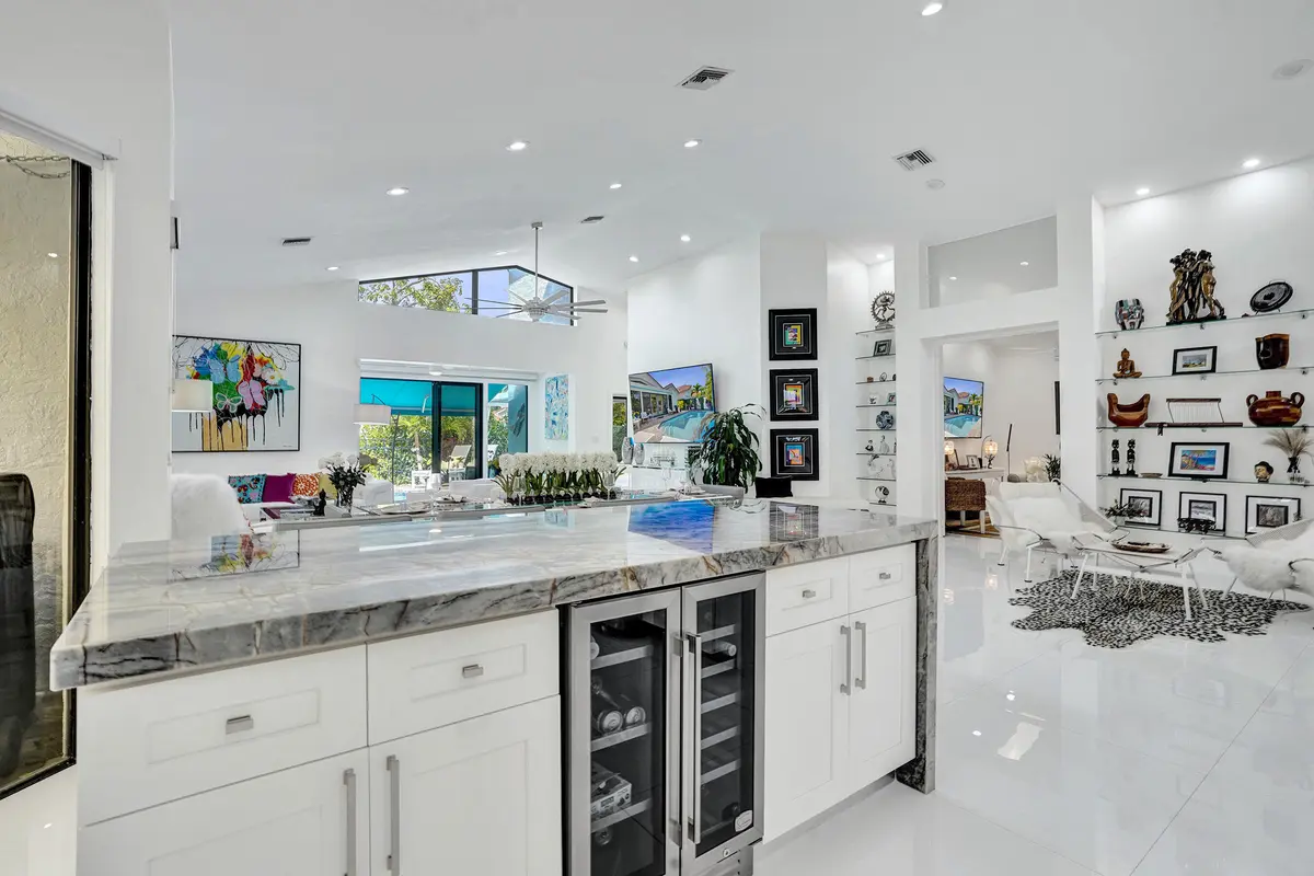 Island at 5851 NW 21st Avenue, Boca Raton