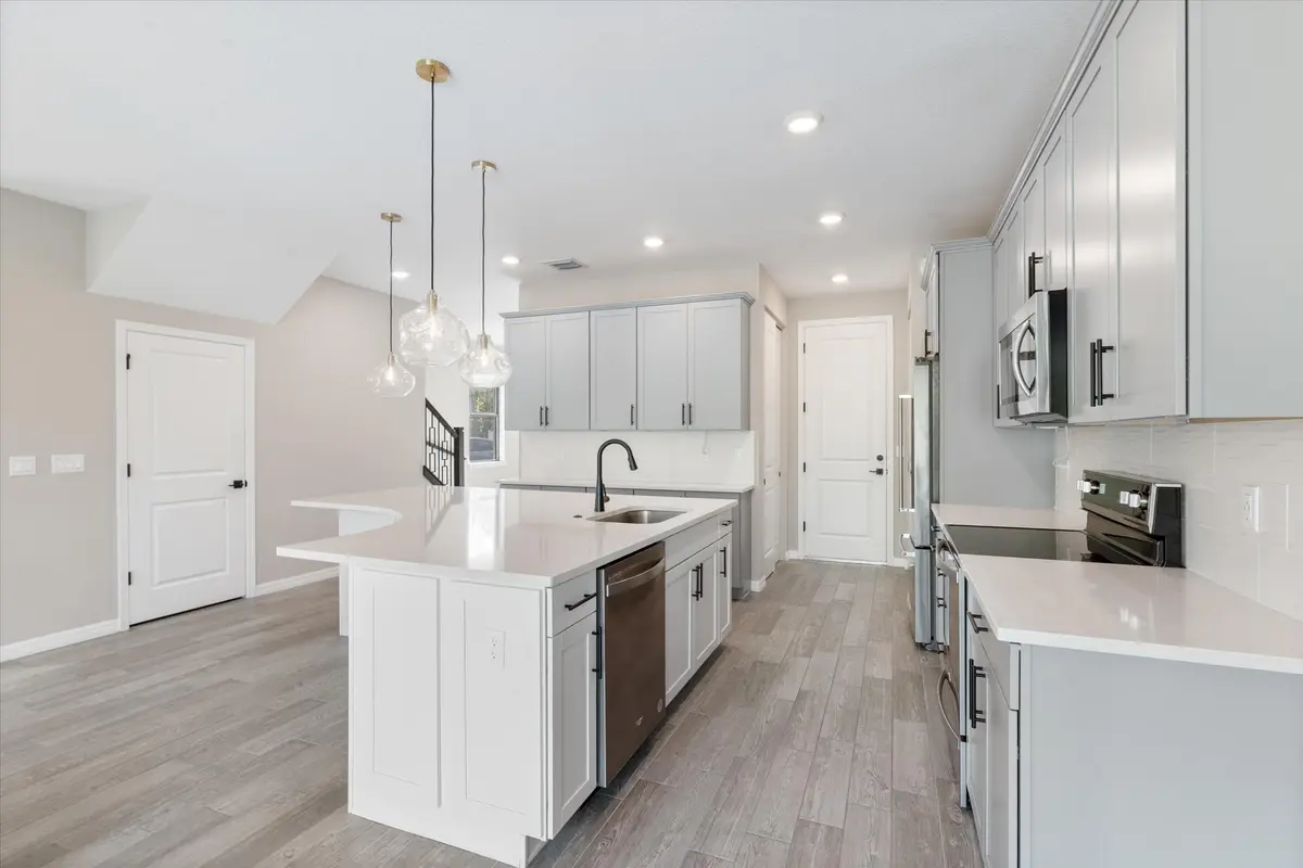 08-2147 Appleton Circle N Oakland Park, at 2147 Appleton Circle, Oakland Park