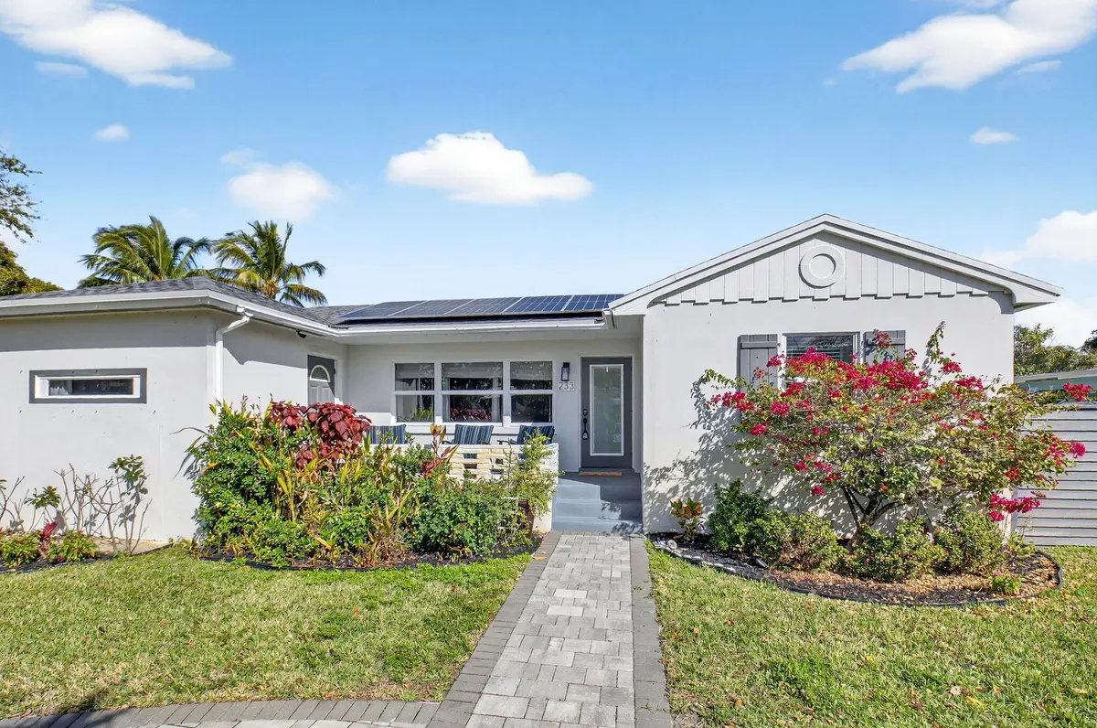 1-web-or-mls-DSC_3113 at 233 NE 12th Street, Delray Beach