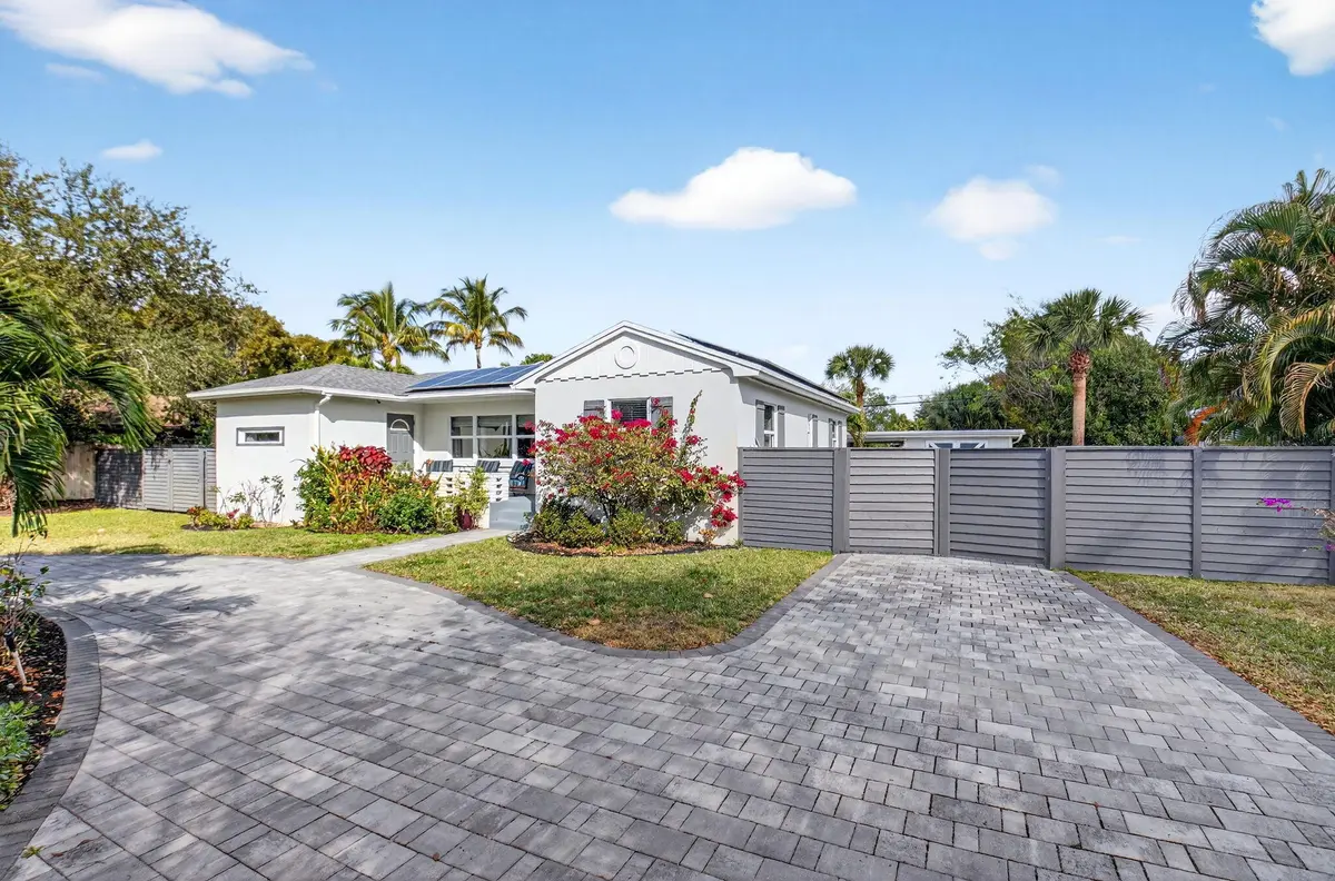 2-web-or-mls-DSC_3117 at 233 NE 12th Street, Delray Beach