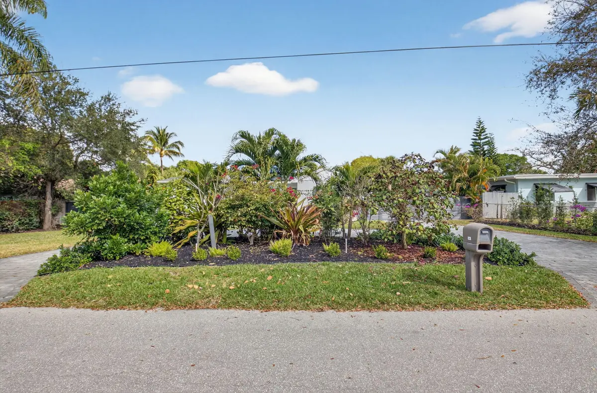4-web-or-mls-DSC_3170 at 233 NE 12th Street, Delray Beach
