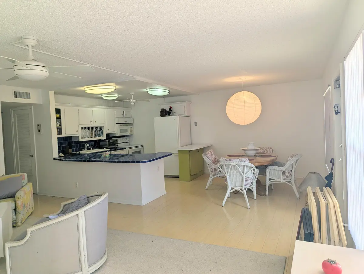 Open and Spacious Floor Plan at 113 Wellington M, West Palm Beach