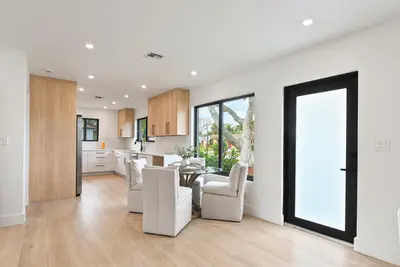 1320 S Deerfield Avenue, Deerfield Beach – sold