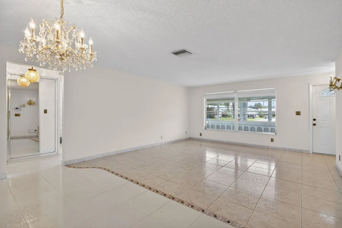 14-web-or-mls-301-9081 at 301 Leisure Boulevard, Pompano Beach