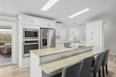 8032 Meadowlark Lane, Port St. Lucie – sold