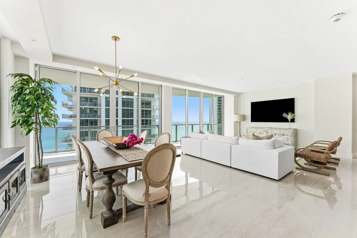 010-3100NorthOceanDrive-1702P-RivieraBea at 3100 N Ocean Drive 1702p, Singer Island