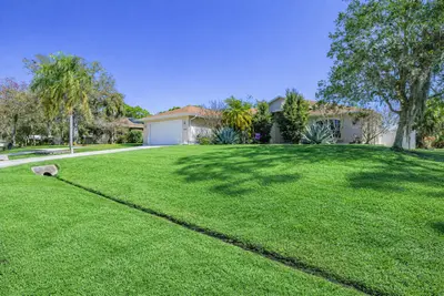 1686 Coral Reef Street, Sebastian – sold