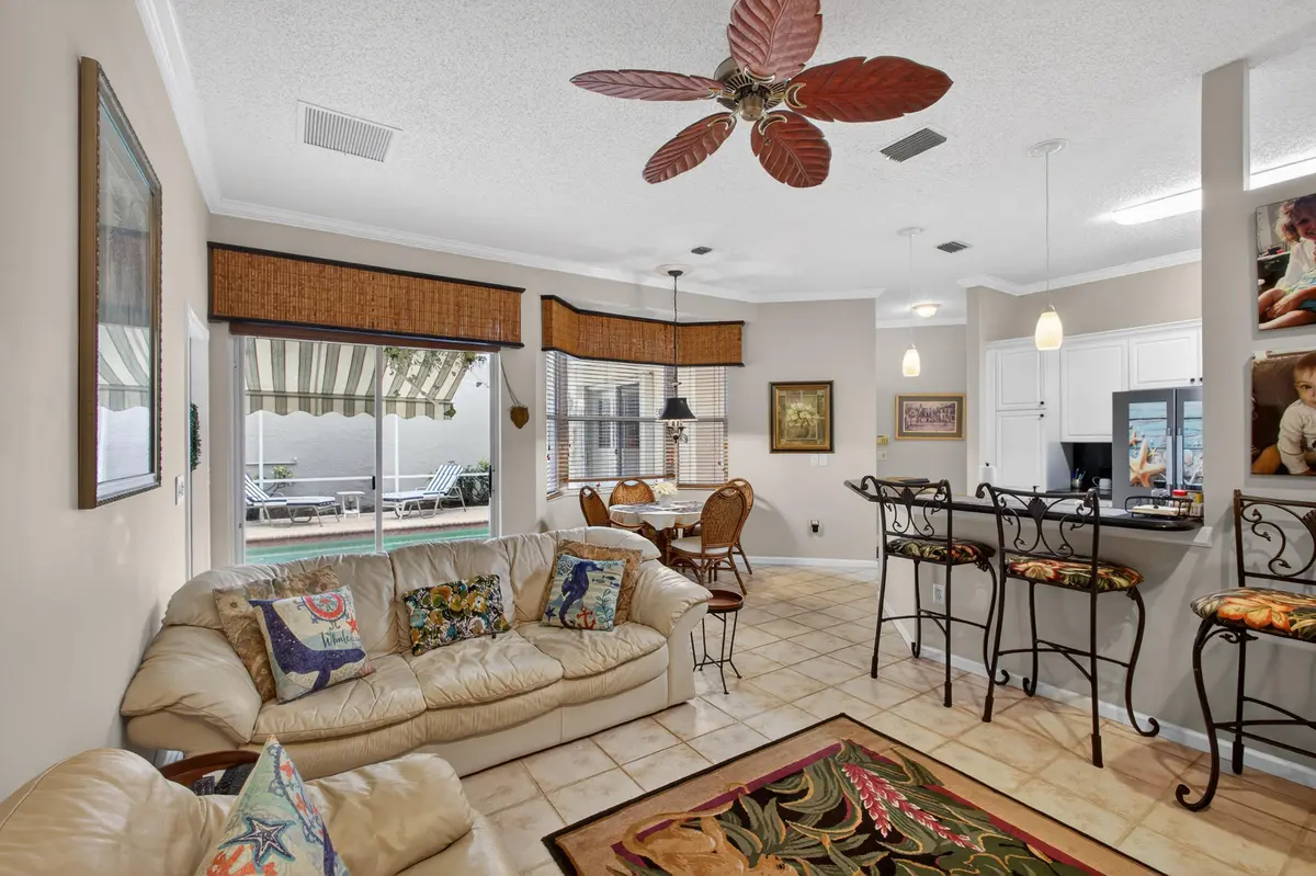 FAMILY ROOM at 2085 Chagall Circle, West Palm Beach